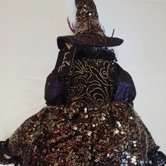 28" Halloween Elf Doll Mantel Shelf Decor Black & Gold Sequin Hat Nicole Miller - Picture 7 of 10